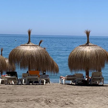 Malaga Beach And Historic Centre Malagueta Exterior photo