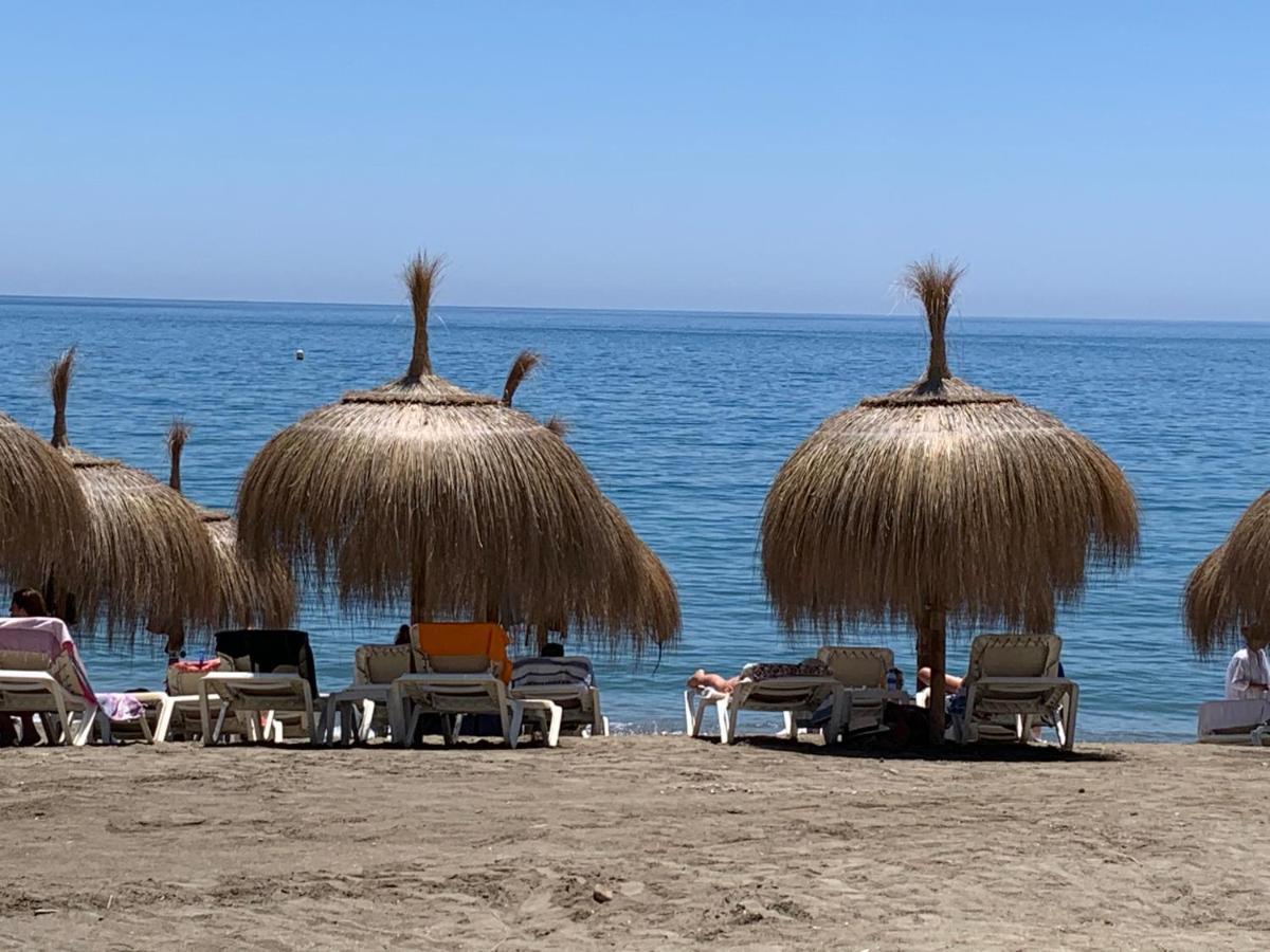 Malaga Beach And Historic Centre Malagueta Exterior photo